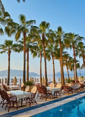 terrasse hotel luxe vue mer partenariat cannes propertys